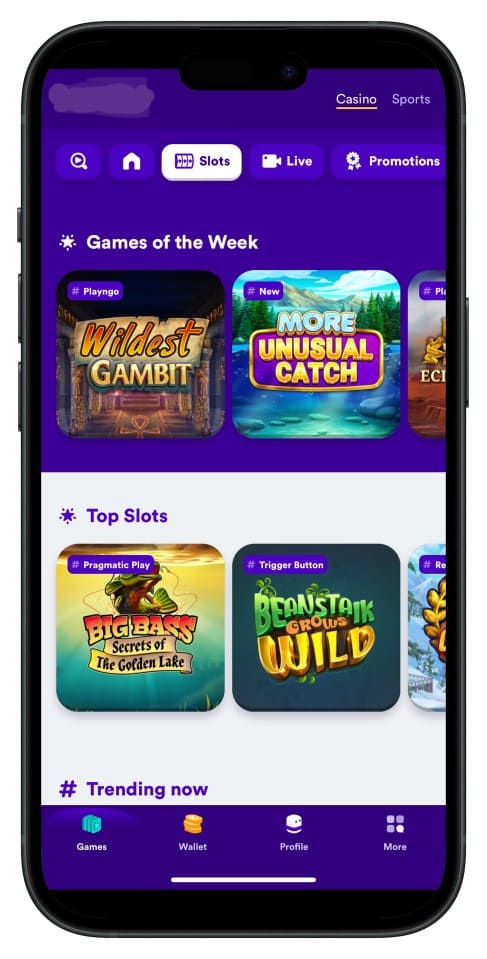 Screenshot showing betbd222 App interface with intuitive menus and game choices